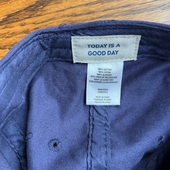 Women's Life Is Good Vintage Four Seasons Cap - Picture 8 of 9